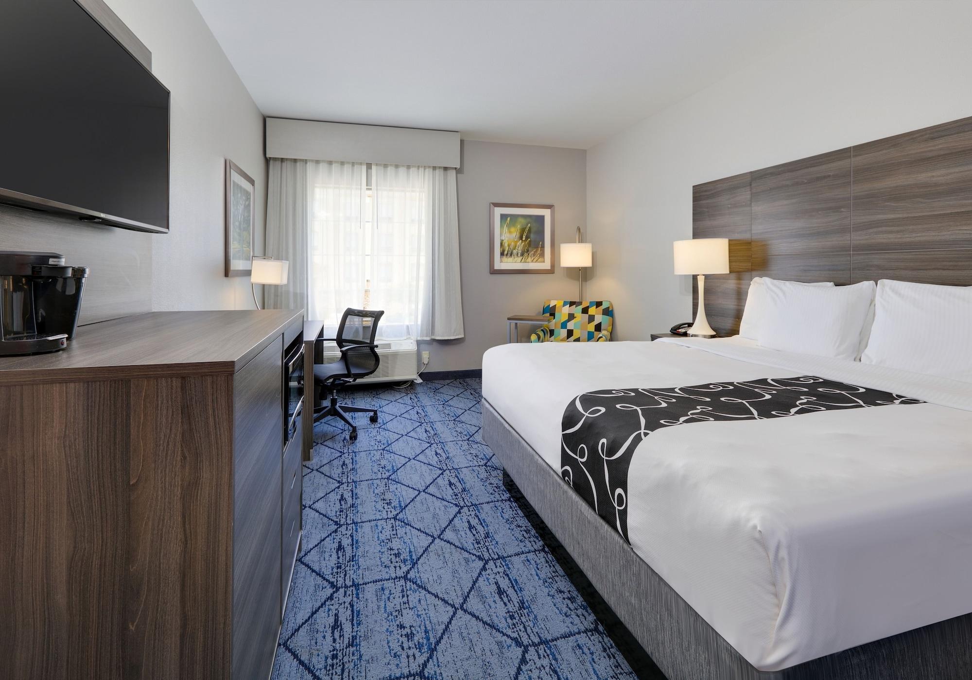 La Quinta By Wyndham Denton - University Drive Eksteriør billede