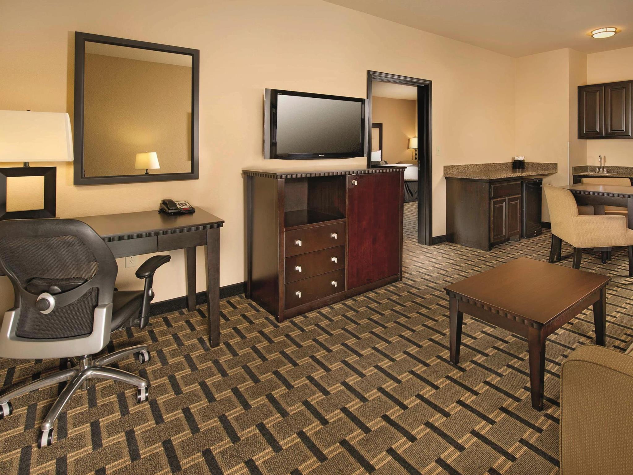 La Quinta By Wyndham Denton - University Drive Eksteriør billede