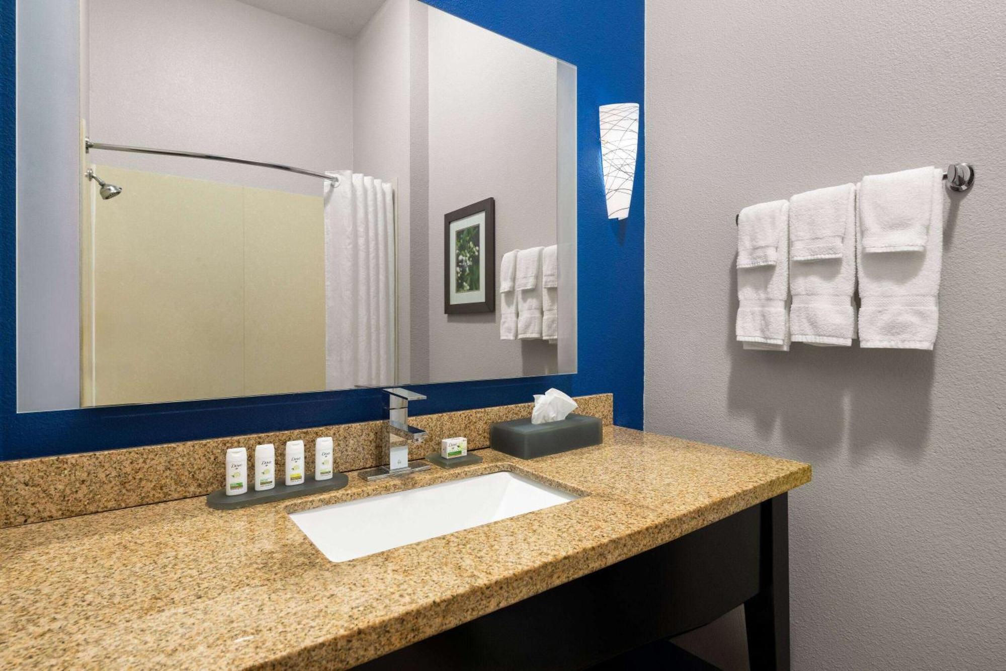 La Quinta By Wyndham Denton - University Drive Eksteriør billede