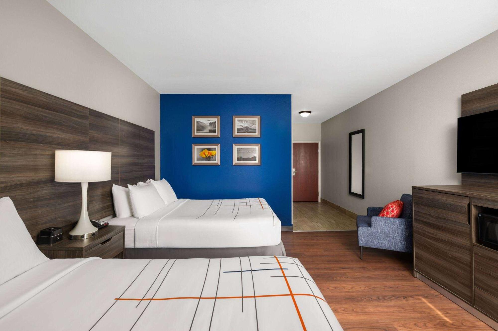 La Quinta By Wyndham Denton - University Drive Eksteriør billede